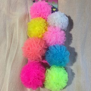 New Set of 8 “PomPom” Girls Hair Elastic Ties💓